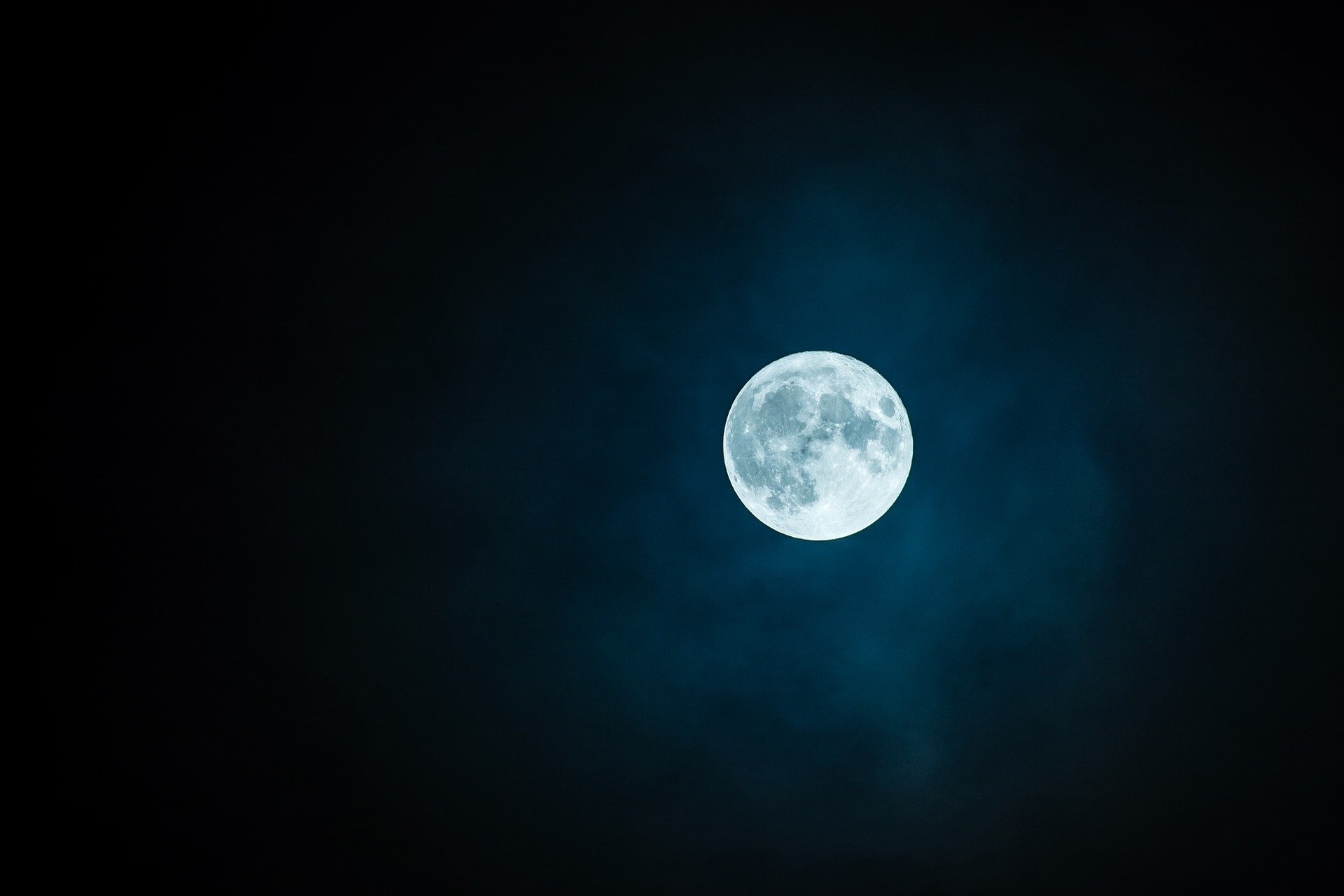 General Motors Is Creating A Moon Rover That Will Be Used By Astronauts